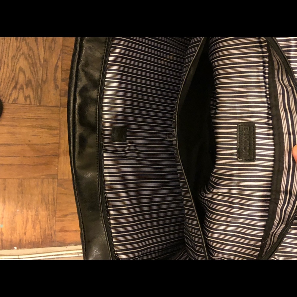 Button Computer Commuter Bag - image 3